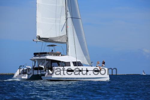 Bavaria Nautitech 46 Fly fiche technique et avis